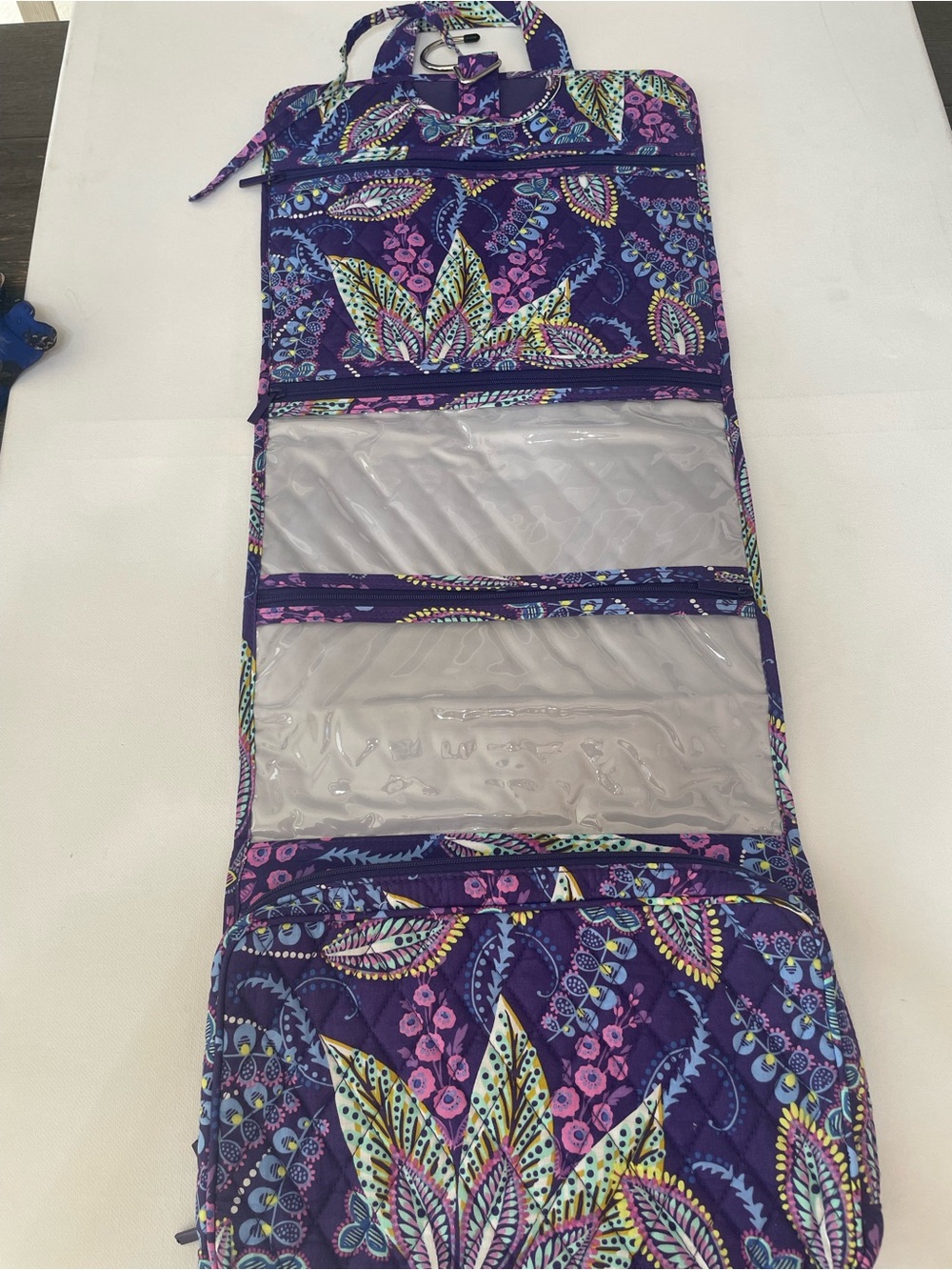 Vera Bradley Hanging Travel Organizer Batik Leaves Quilted Purple Floral